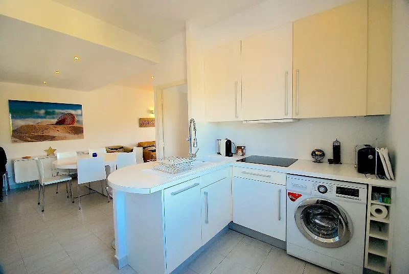 فندق كان Levon Accommodation